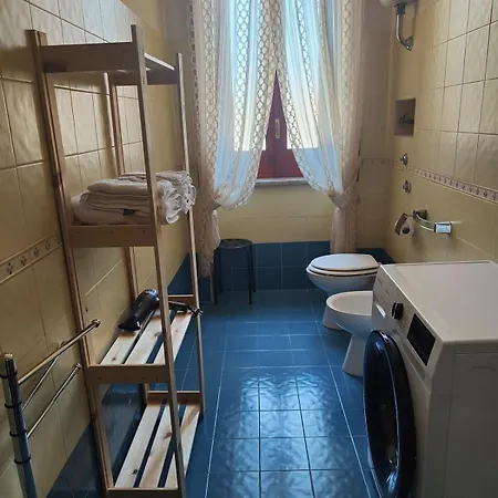 Lägenhet Hyria Intero In Centro Citta Avellino