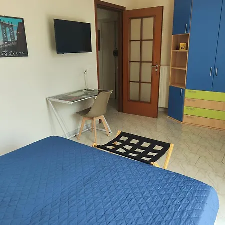 Appartement Hyria Intero In Centro Avellino